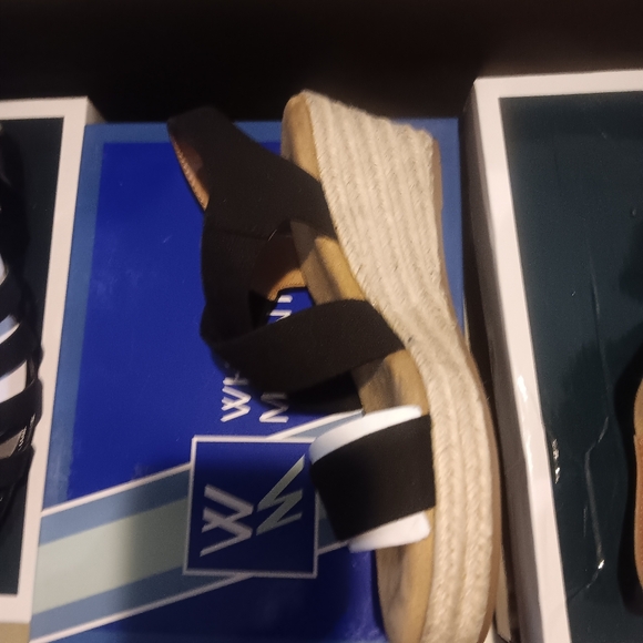 Sandals - Picture 4 of 4